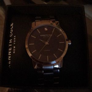 Brand new never worn Kenneth Cole watch
